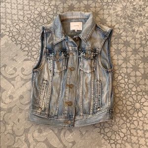 Aritzia denim vest